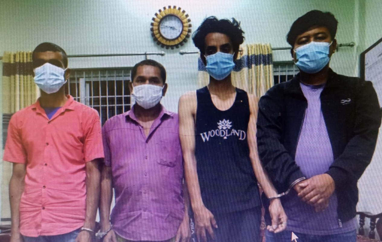 मोरङको सुन्दरहरैँचाबाट लागू औषध गाँजाको धन्दामा संलग्न ४ जना पक्राउ