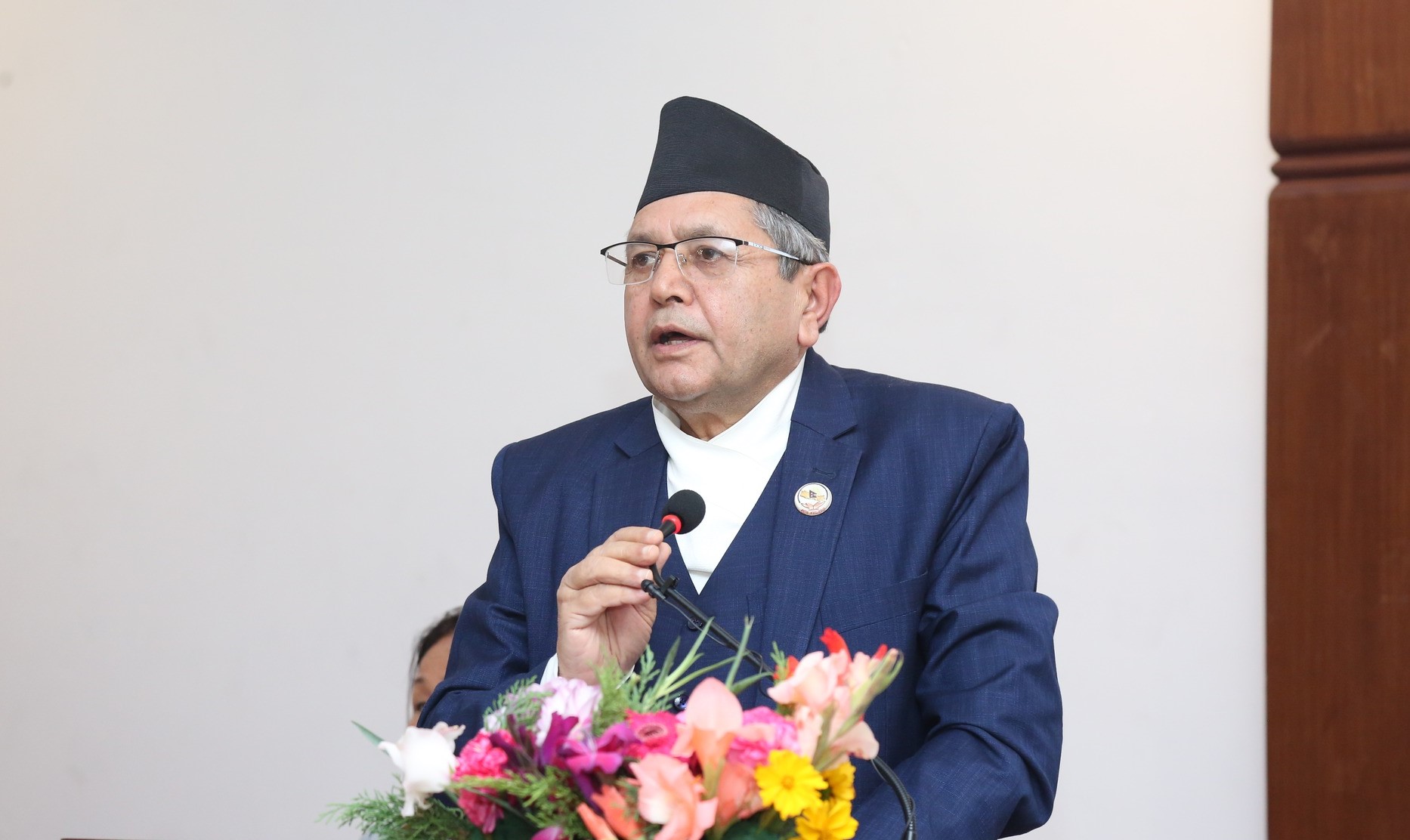 संसद अवरोध रोक्न सभामुख सक्रिय, प्रधानमन्त्री र प्रमुख सचेतकसँग छलफल