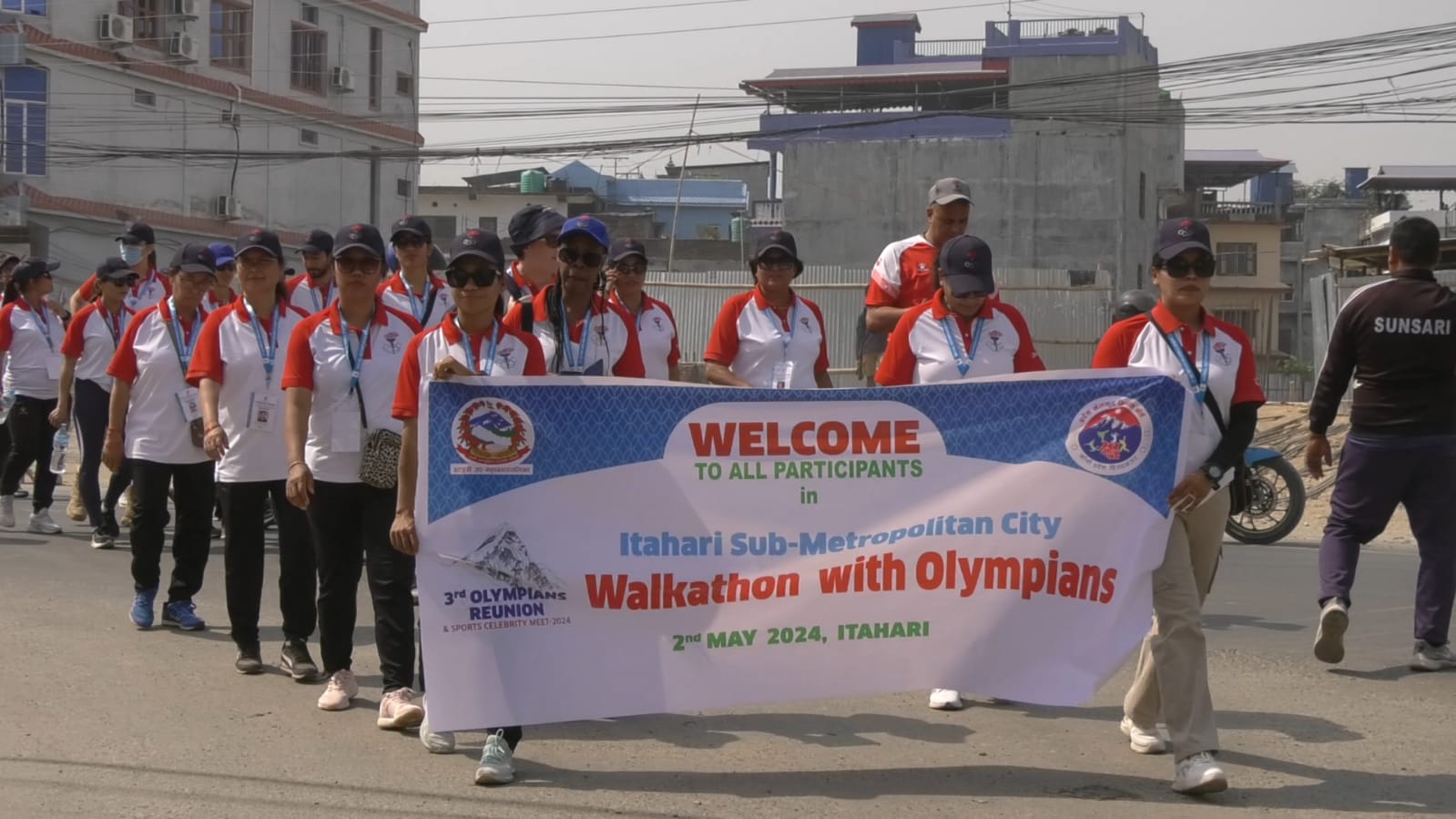 ओलम्पियन्स पुनर्मिलन तथा खेलाडी भेट कार्यक्रम अन्तर्गत इटहरीमा पैदल यात्रा