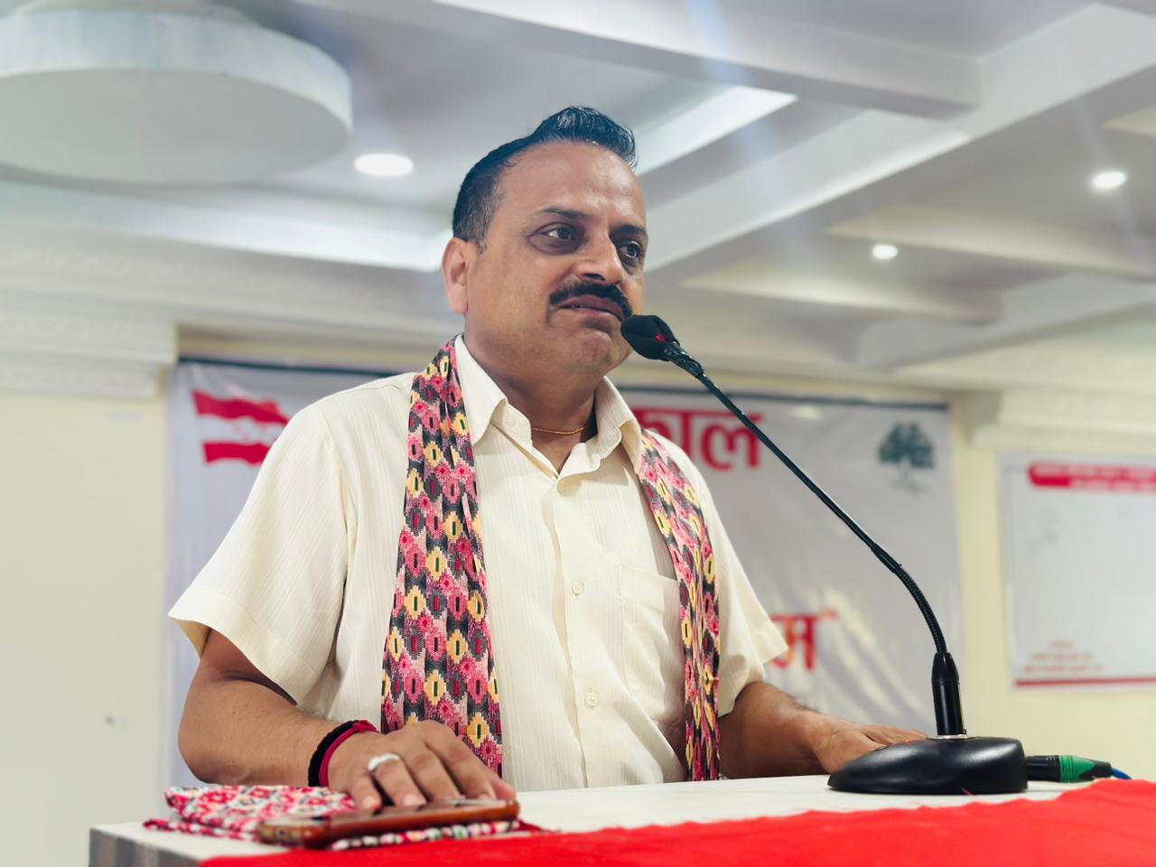 गणतन्त्रमा शासन बद्लियो अब अवस्था बदल्नुपर्छ : केन्द्रीय सदस्य ढुङ्गाना