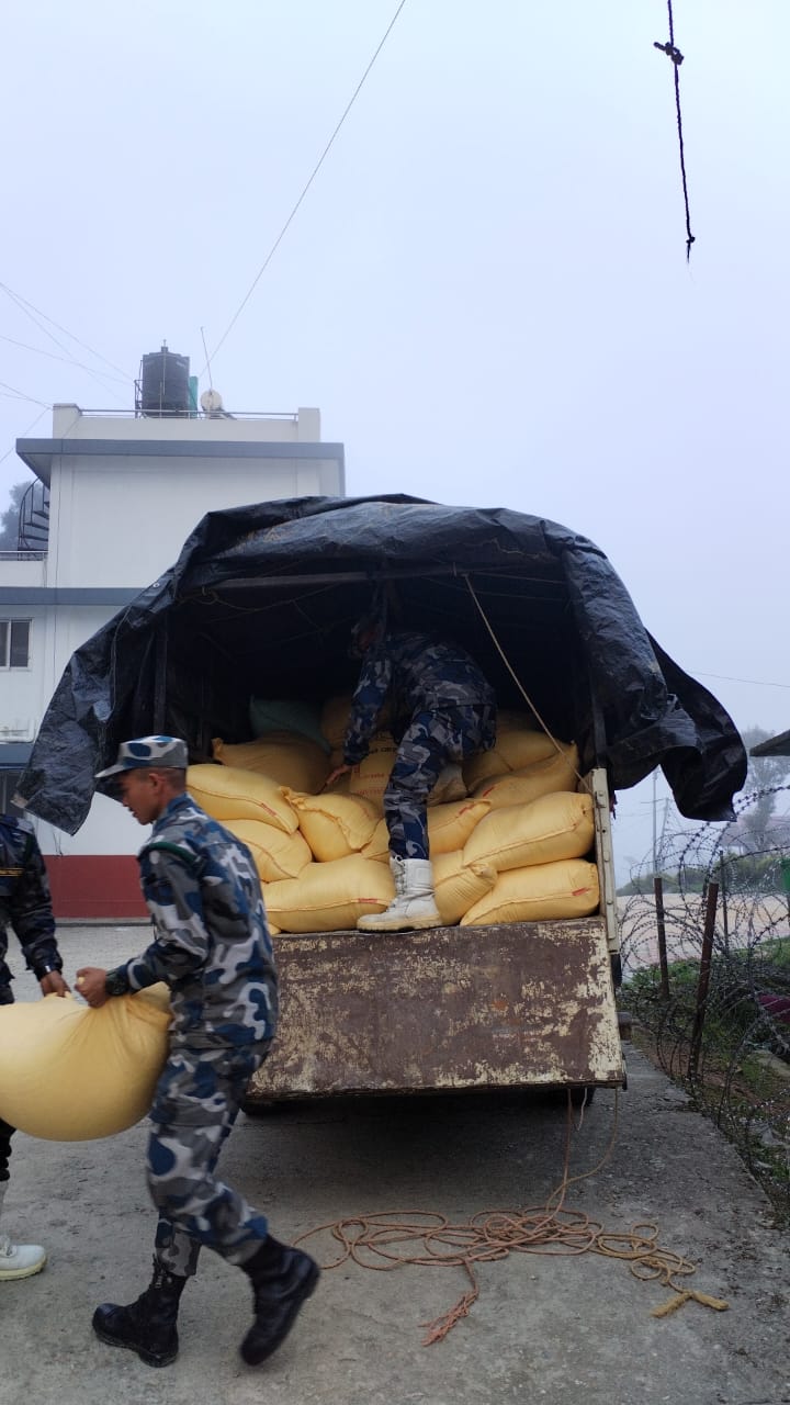 सशस्त्र प्रहरीद्वारा पिकअप सहित सामान बरामद