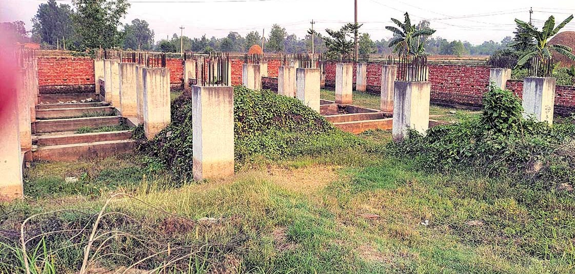 अनियमितताले अलपत्र करोडौंका शीतभण्डार
