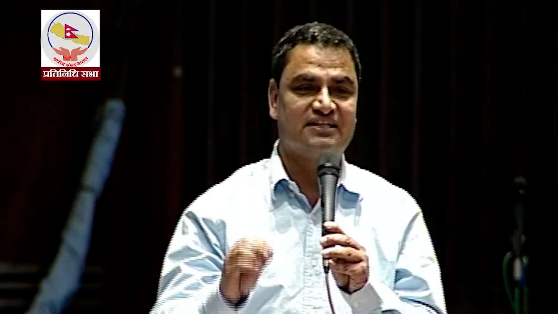 सांसद पौडेलको प्रश्न : यो देश सरकारले चलाएको छ कि अन्त कतैबाट चलेको छ ?
