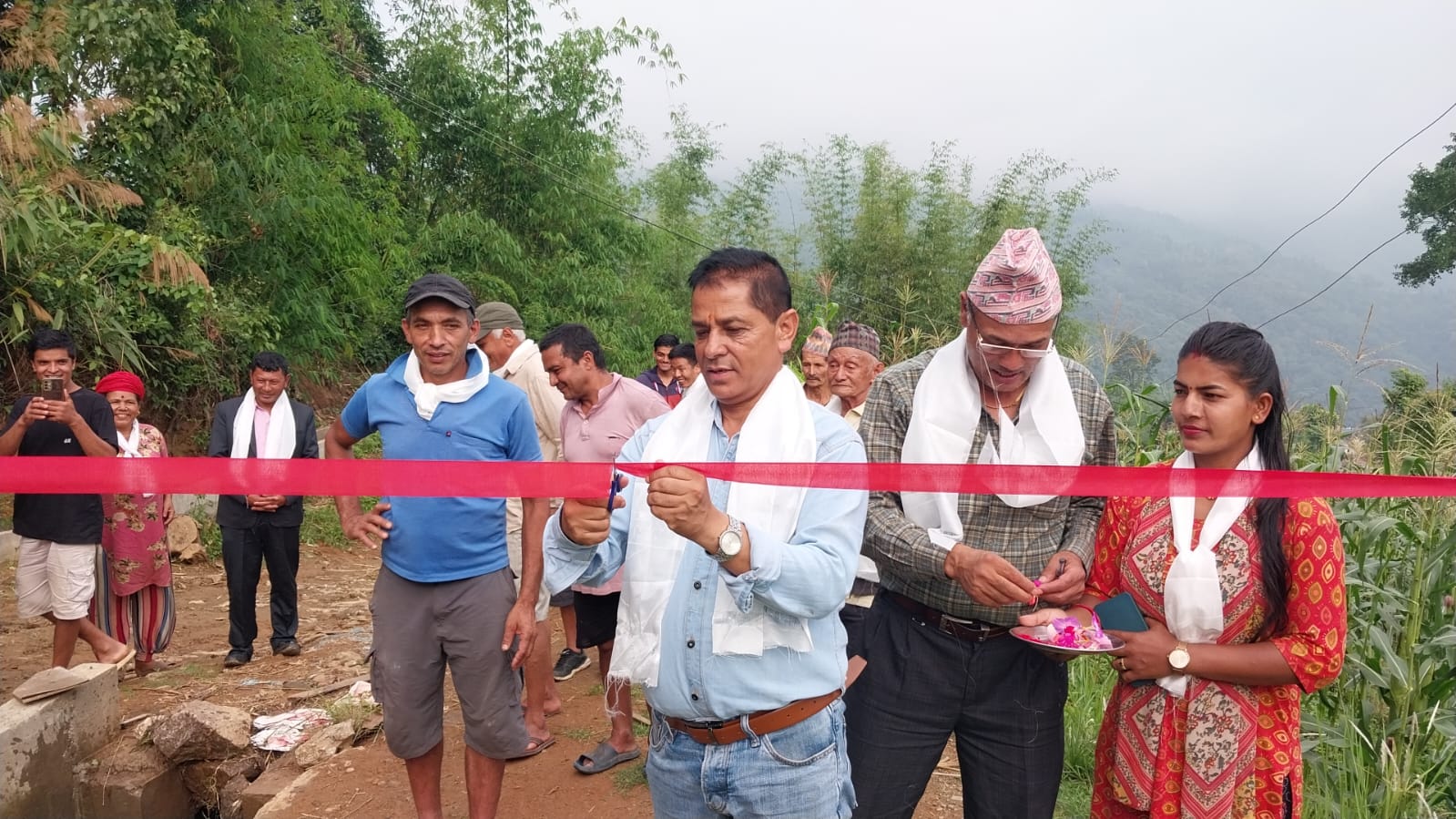 झुत्रे ज्यामिरे सिँचाइ योजनाको काम सम्पन्न, मेयर थापाद्वारा उद्घाटन