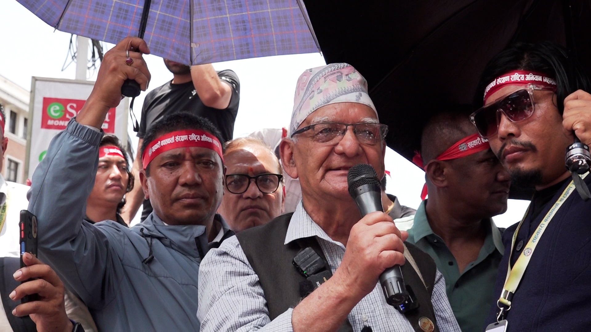 जनताले नै नेतालाई भ्रष्टाचारका लागि अवसर दिए : चित्रबहादुर केसी