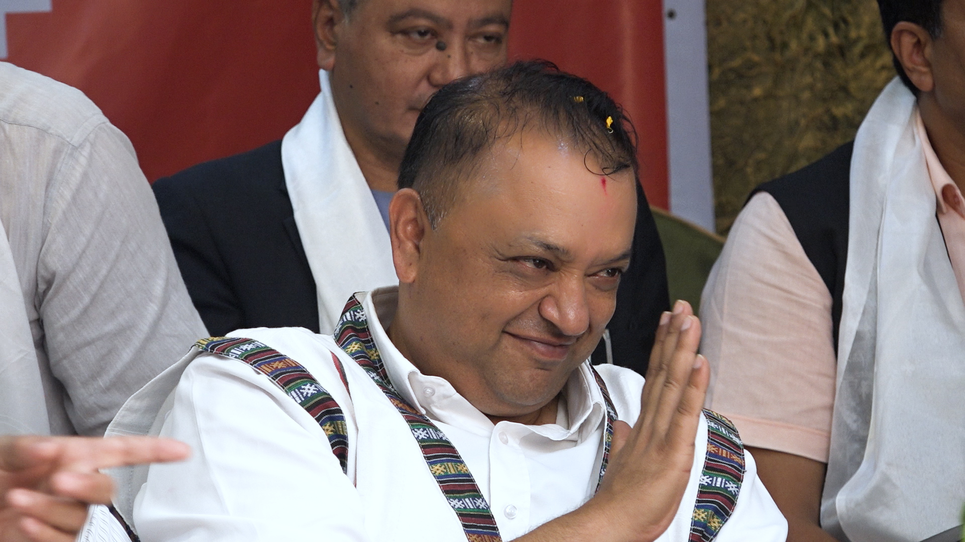 संविधानको संरक्षण कांग्रेसले मात्र गर्छ : गगन थापा