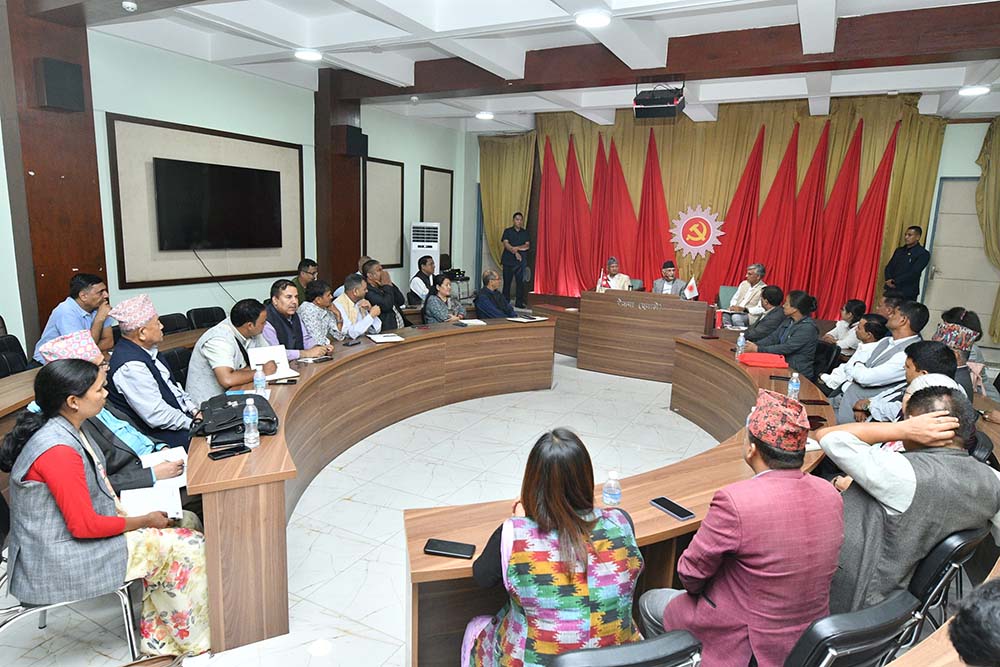 एमालेको जम्बो टोली चीन जादै