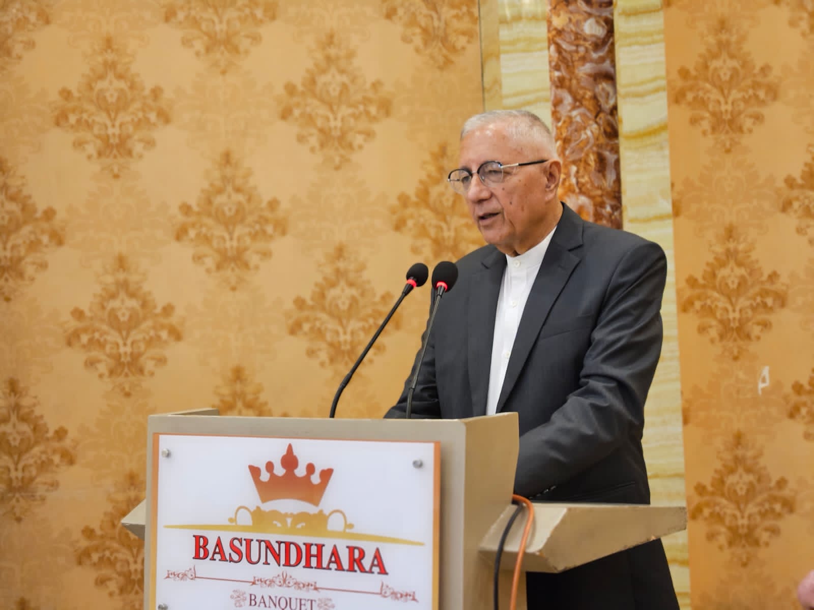 डा.शेखरको प्रश्न : ‘हिजोको त्यो आत्मियता कहाँ गयो ?’