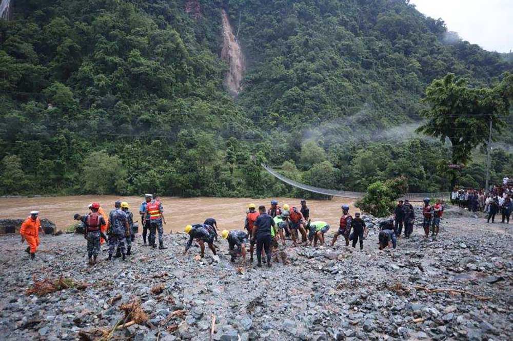 सिमलताल दुर्घटनाः फेला परेका १९ शवमध्ये १४ को सनाखत