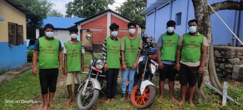 चोरीको २ वटा मोटरसाईकल सहित ६ जना पक्राउ