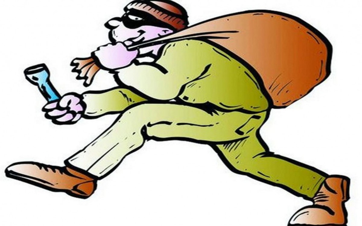 कोठा खोज्ने बहानामा सुनचाँदीका गरगहना चोरी