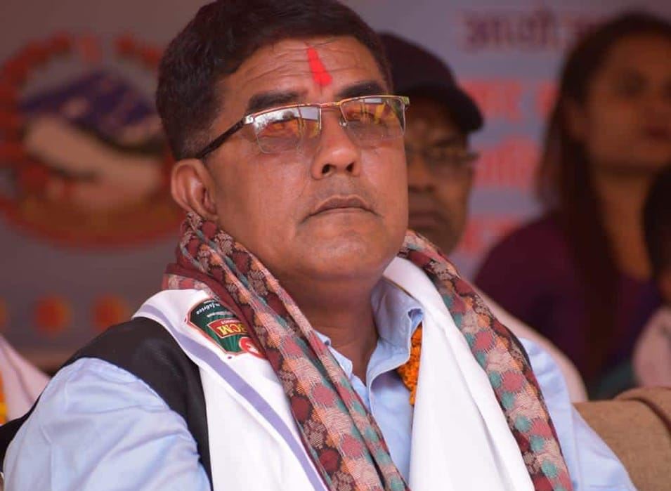 सडक बत्ती जडानमा भ्रष्टाचार, मेयर श्रेष्ठले लुट मच्चाउन खोजेको आरोप