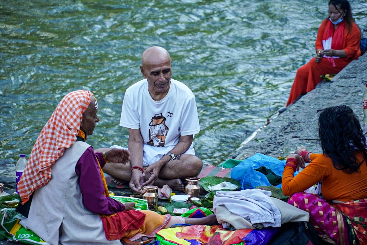 तर्पण पिण्डदानका साथ आज पितृपक्ष विधिवत् समापन हुँदै