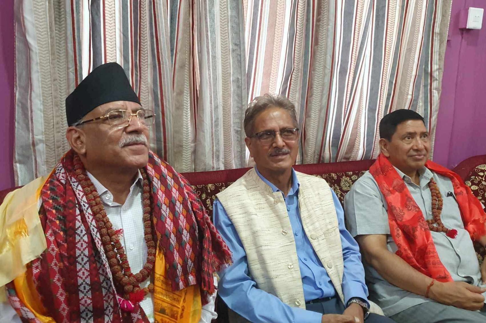 हामी पार्टी बनाउनेतिर केन्द्रित छौं : ‘प्रचण्ड’