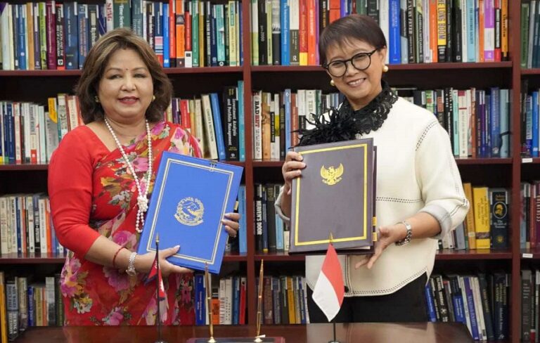 परराष्ट्रमन्त्री डा. राणाद्वारा विभिन्न देशका विदेशमन्त्रीसँग भेटवार्ता