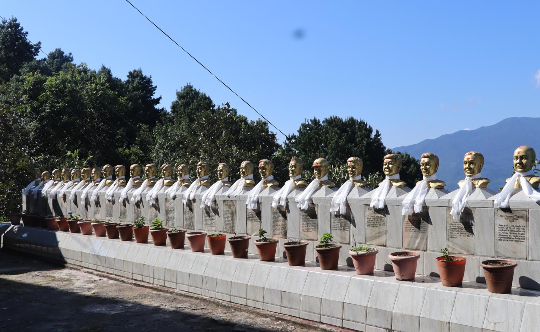 घुन्सा हेलिकप्टर दुर्घटनाको १८ वर्ष : वातावरण संरक्षणका कार्यक्रम गरी स्मरण