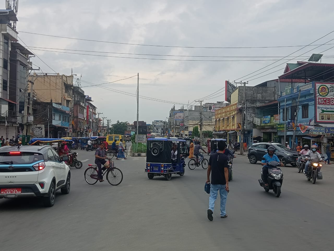 विराटनगर महानगरद्वारा ५ स्थानमा ट्राफिक लाइट जडान सुरु