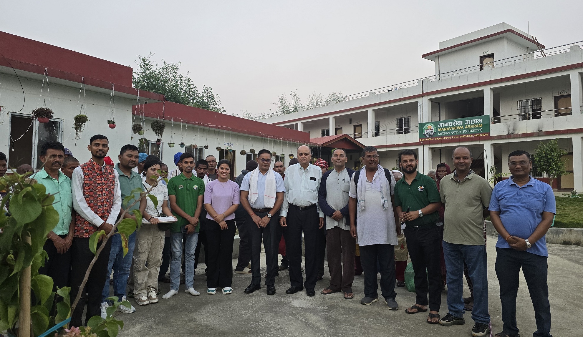 मानव सेवा आश्रममा रहेका २७ भारतीय नागरिकलाई पारिवारिक पुनःमिलनका लागि पठाइयो