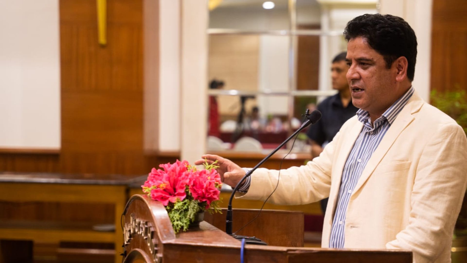 उद्योगमन्त्रीको एकसय दिन :  एक लाखलाई रोजगारीदेखि सुपथ मूल्य पसलसम्म