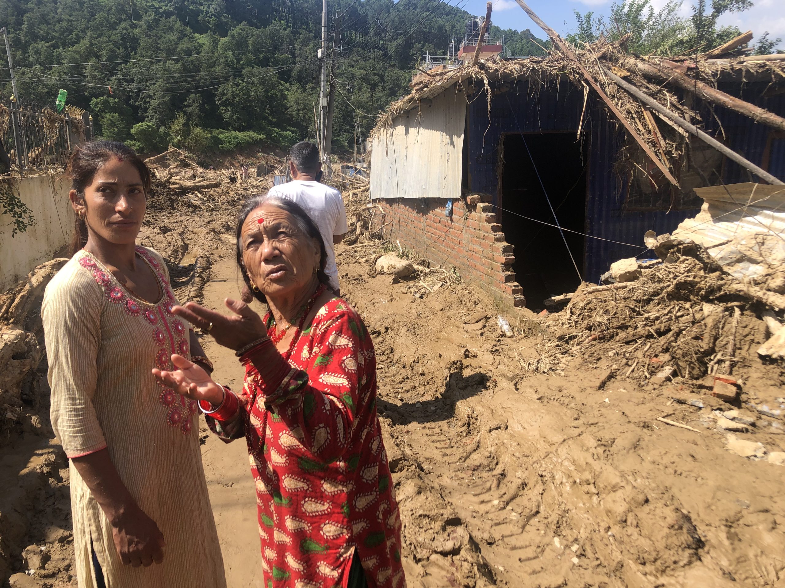 स्थलगत रिपोर्ट: विपद्पीडितको गुनासो–राहत लिएर कोही किन आउँदैनन् ?