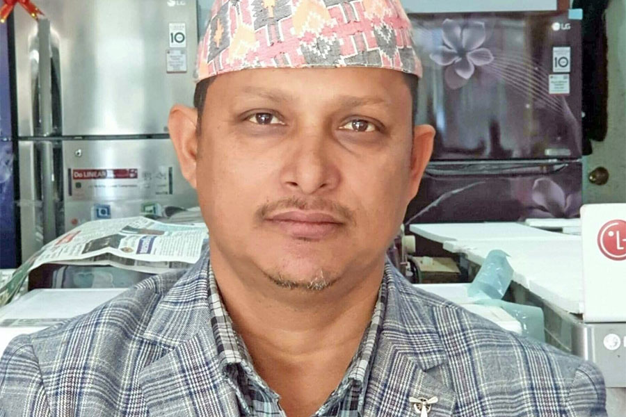 एमाले विराटनगरका निवर्तमान अध्यक्ष थापामाथिको कारबाही फुकुवा