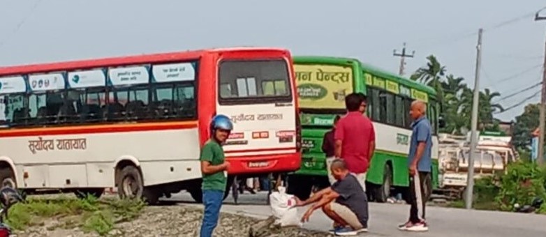 दुर्घटनाबाट झापामा तीनजनाको मृत्यु