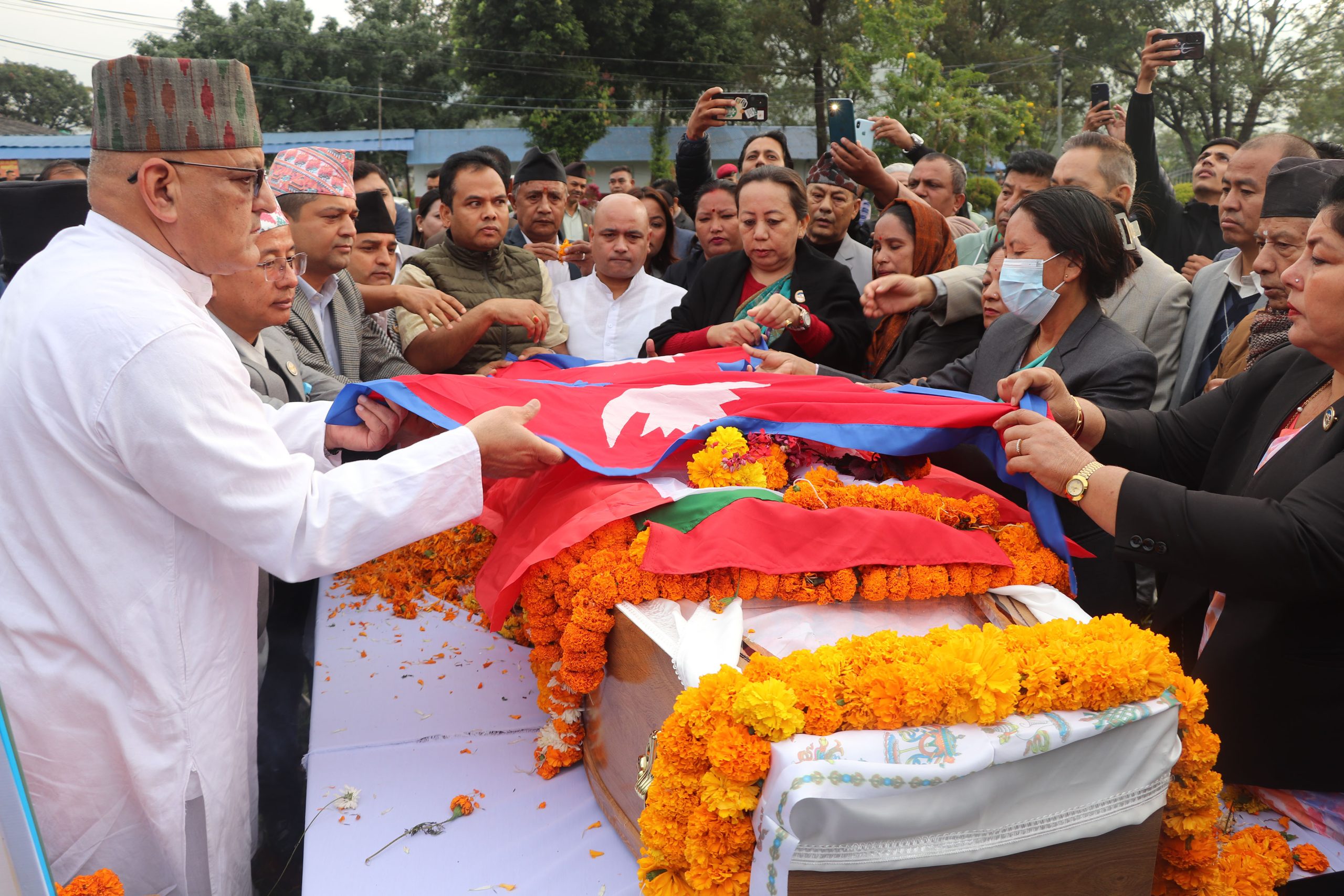प्रदेश सभा सदस्य गौचनप्रति श्रद्धाञ्जली अर्पण