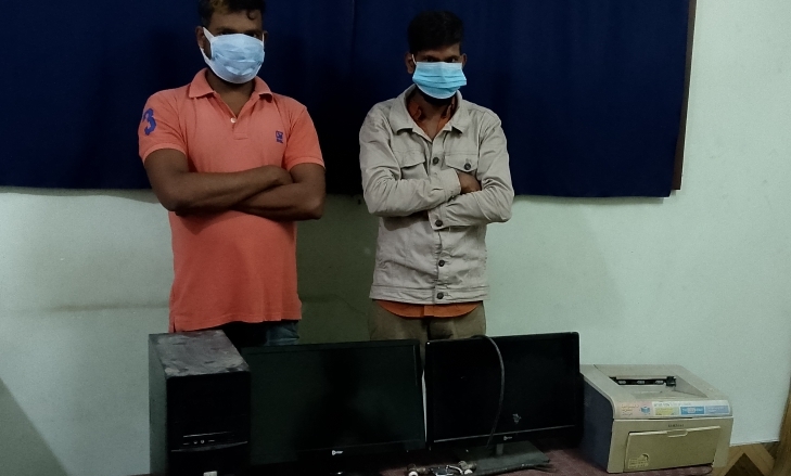 विद्यालयमा चोरी गर्ने २ जना पक्राउ