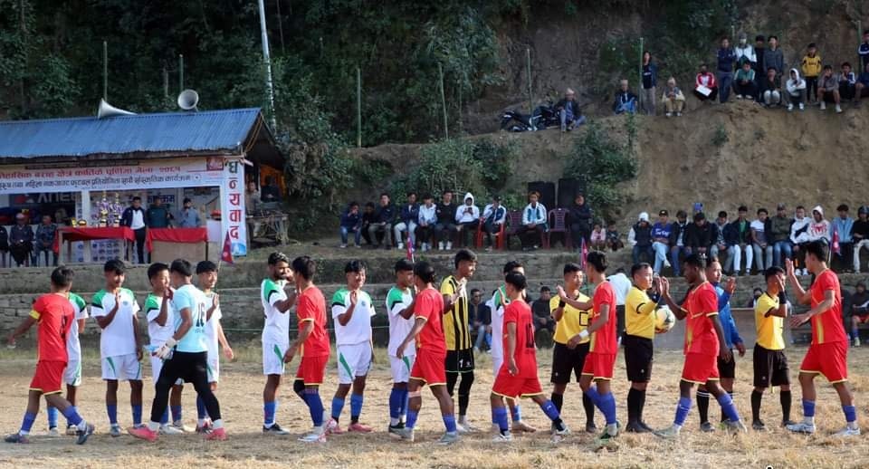 कात्तिके पूर्णिमा फुटबलको उपाधि नुमाफुङ र सुकेपोखरीलाई
