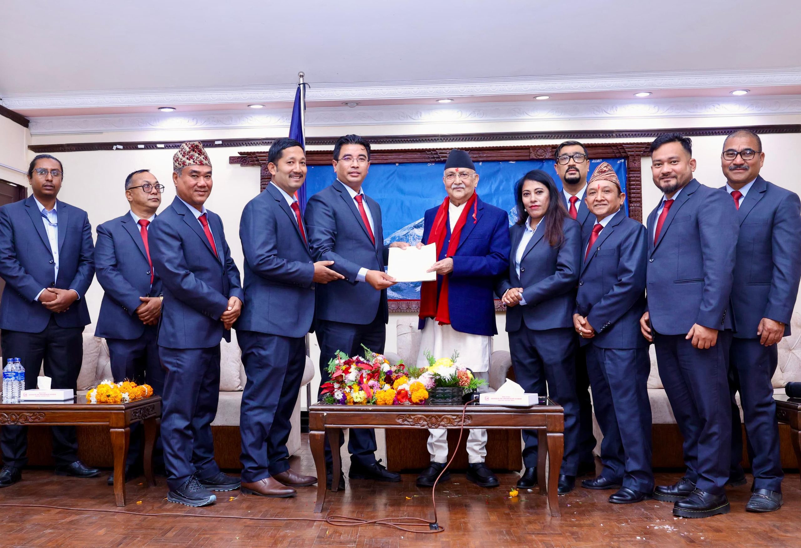 राष्ट्रिय फोटो पत्रकार समूह नेपालले बुझायो प्रधानमन्त्रीलाई ध्यानाकर्षण पत्र