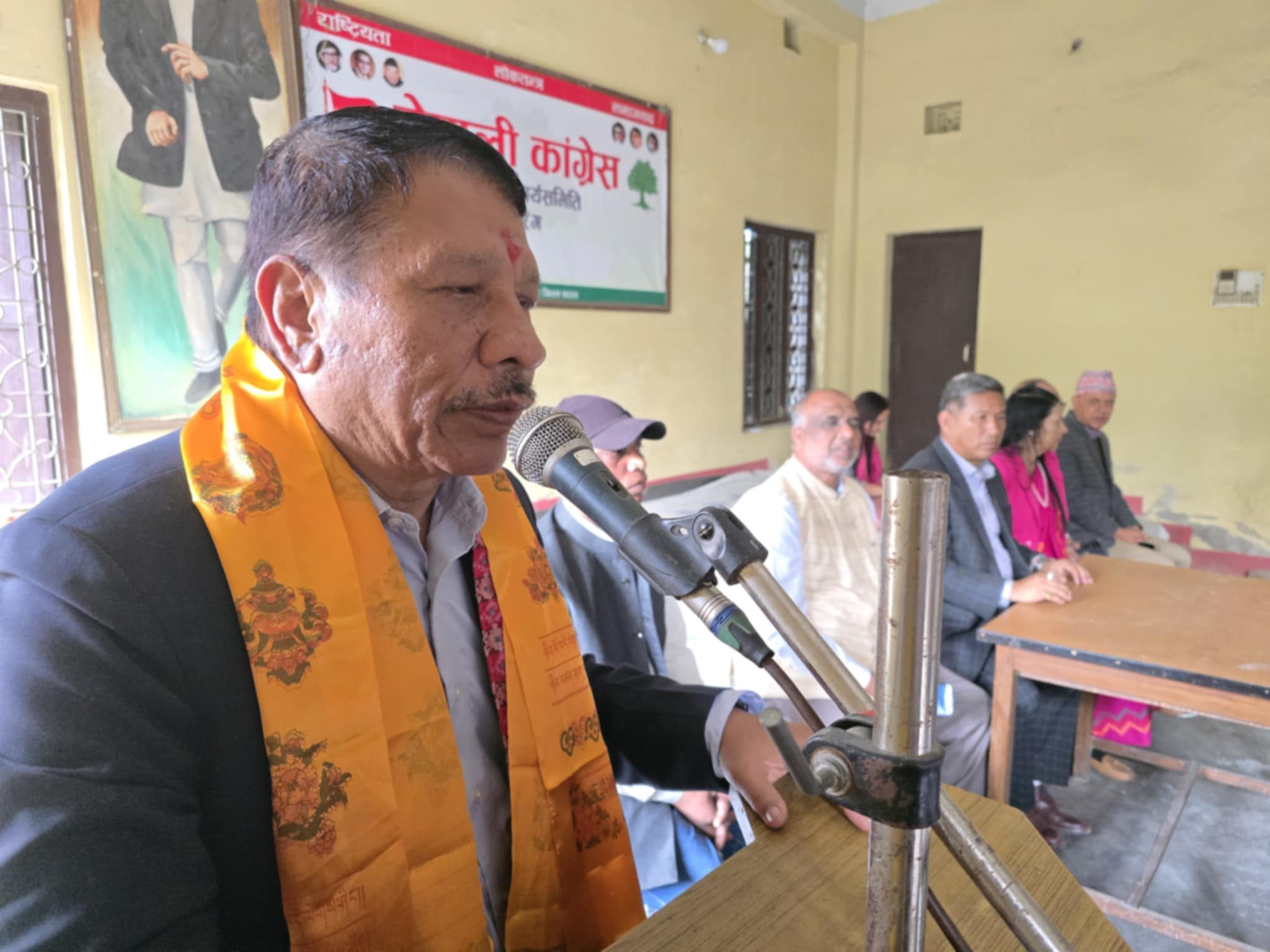 कांग्रेसभित्रको गुटबन्दी न्यूनीकरण गरौंः उपप्रधानमन्त्री सिंह