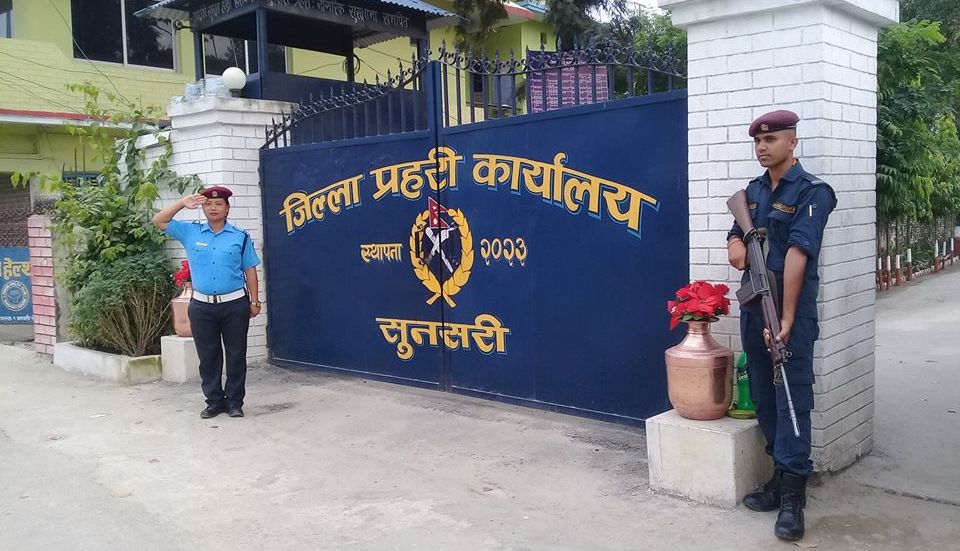 चार जना बालिकालाई भारतर्फ बेच्न लैजाँदै गर्दा सुनसरीबाट एक पक्राउ