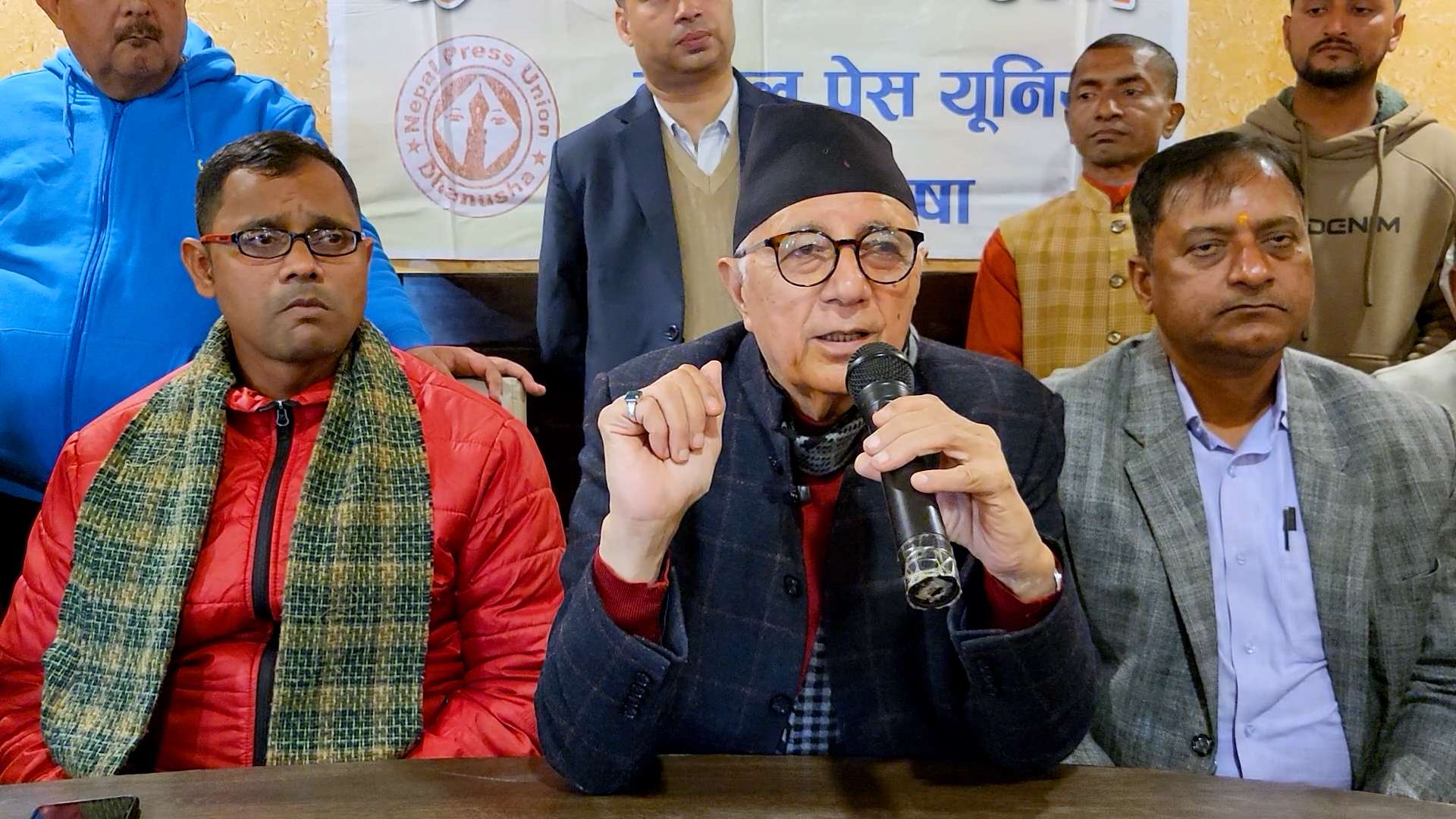 केन्द्रको हस्तक्षेपले गर्दा प्रदेश राम्ररी चल्न सकेको छैन : डा. शेखर कोइराला