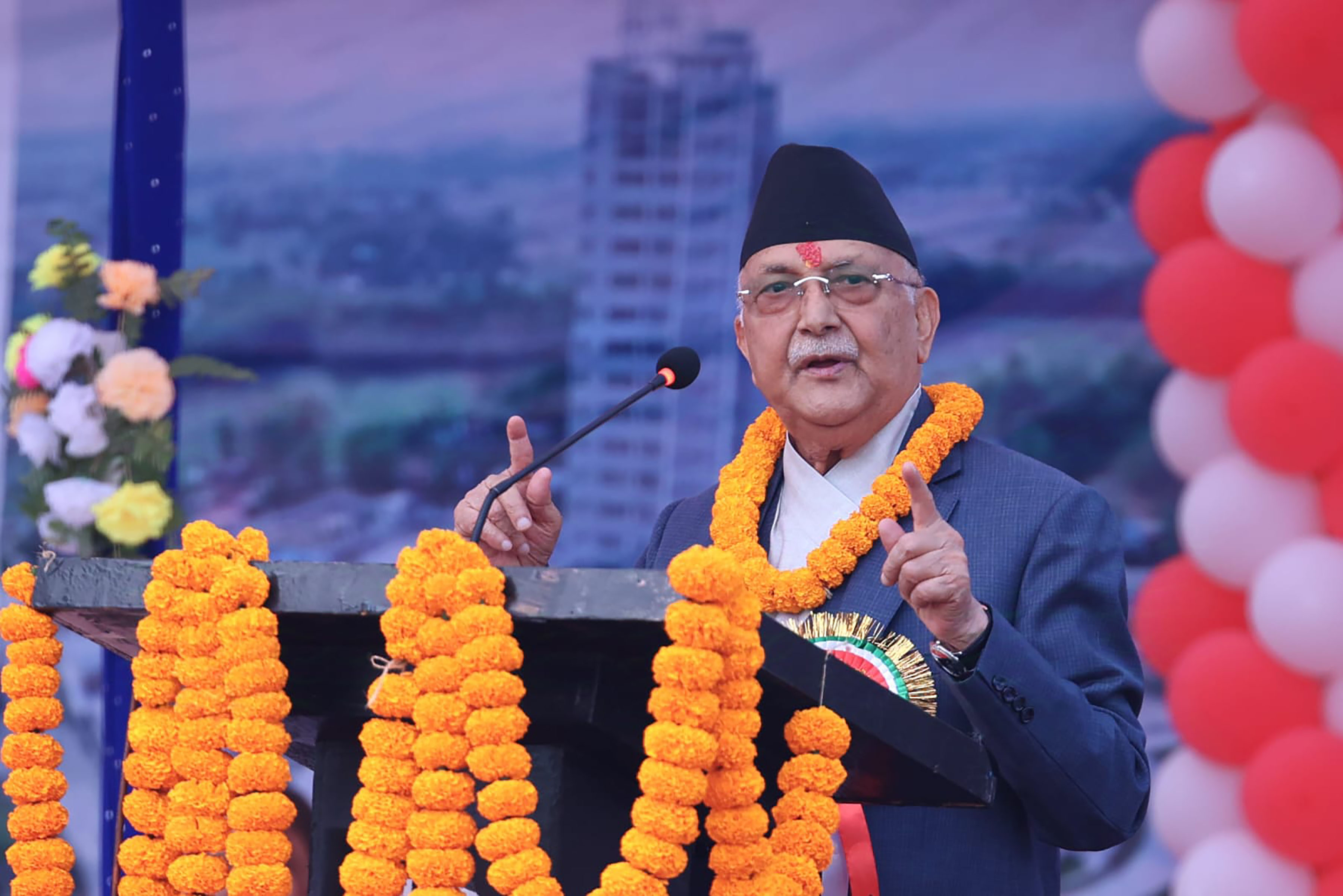 दमक व्यापारिक कम्प्लेक्स आधुनिक विकासको नमुना : प्रधानमन्त्री ओली