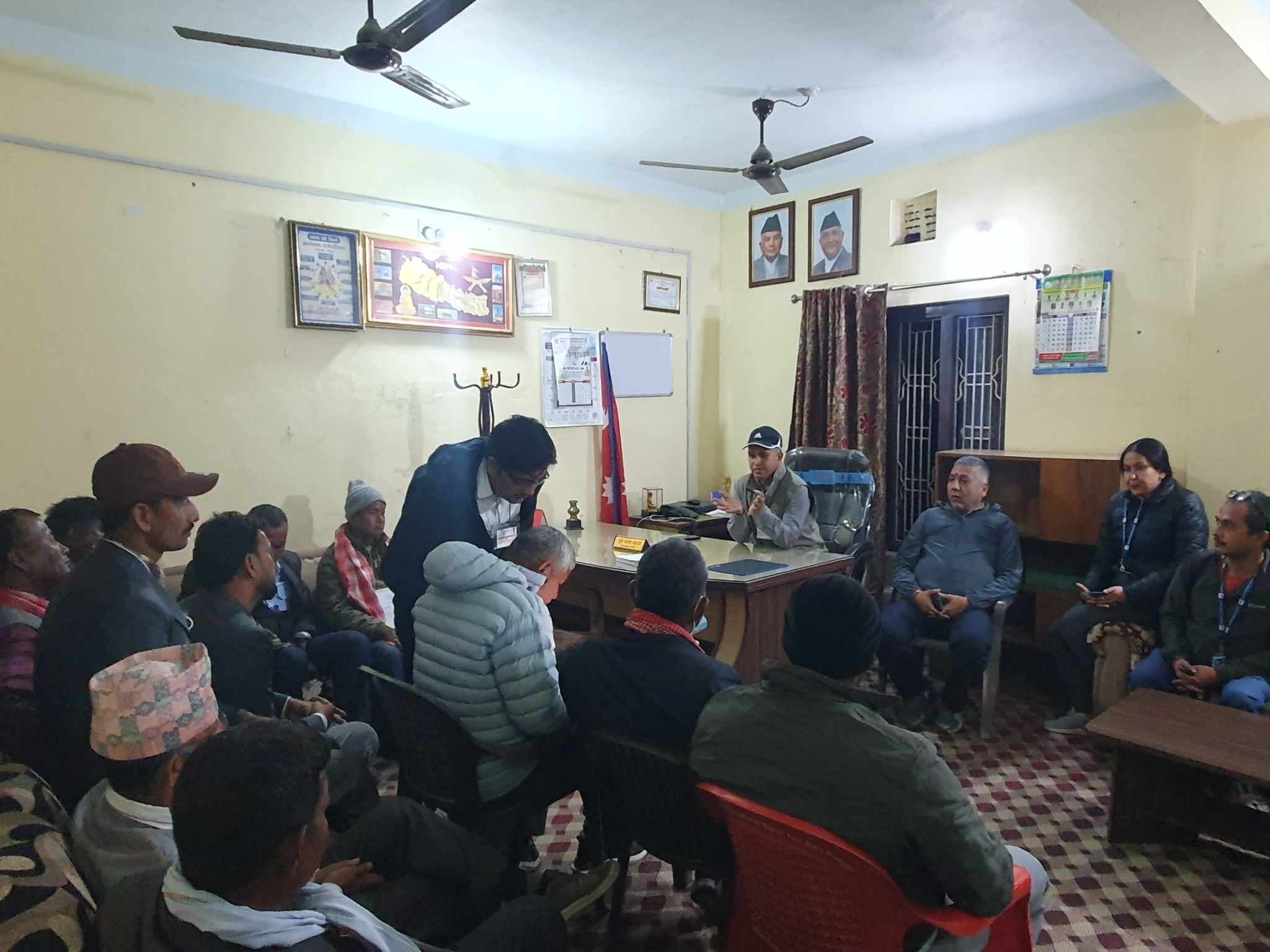 मोरङको ग्रामथानमा सर्वदलीय बैठक सुरू, सहमतिपछि मतगणना