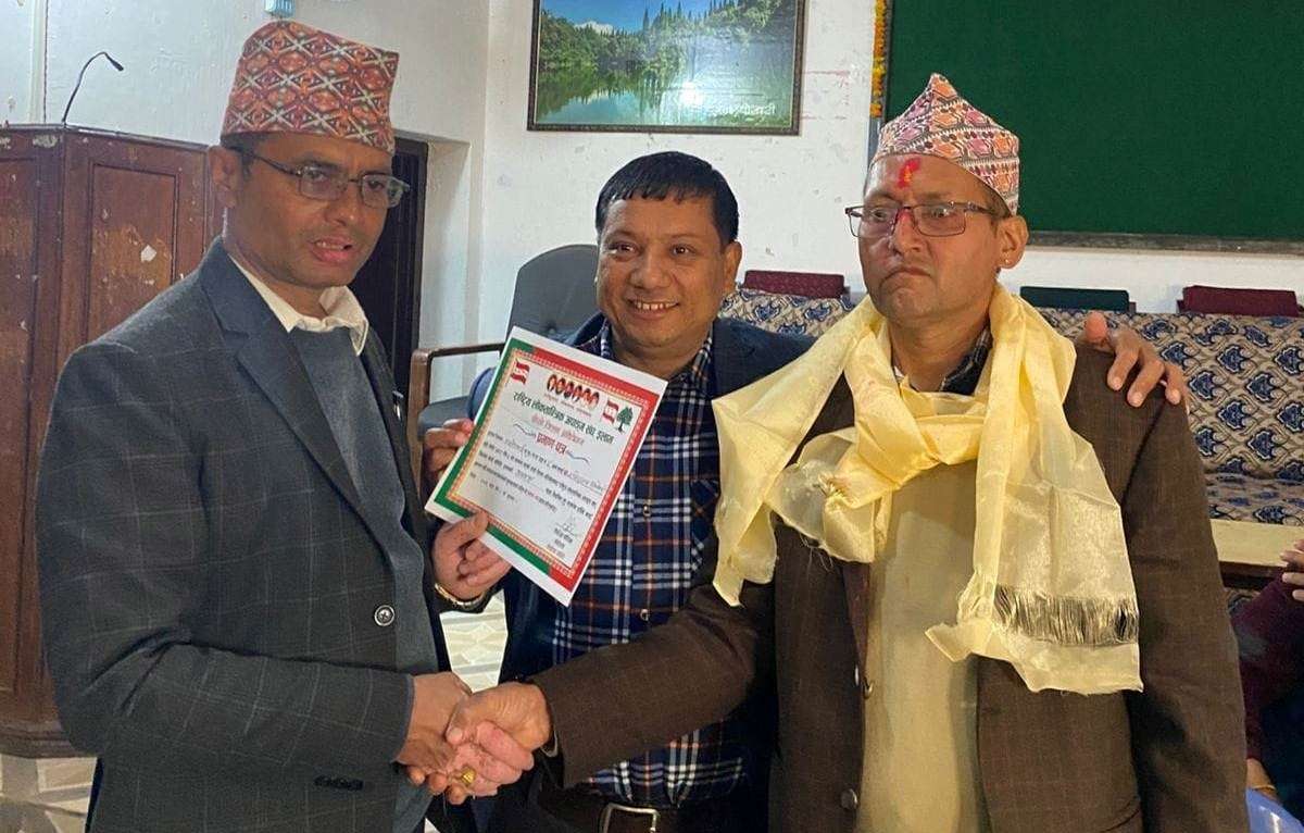 लोकतान्त्रिक अपाङ्ग संघ इलामको अध्यक्षमा अधिकारी