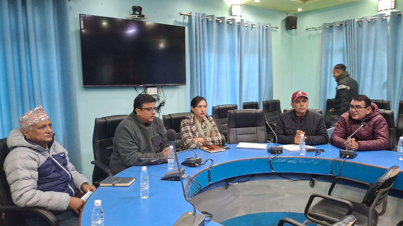 विद्यार्थीलाई सुर्तीजन्य पदार्थ बिक्री गरे व्यवसाय दर्ता खारेज गर्ने विराटनगर महानगरको निर्णय