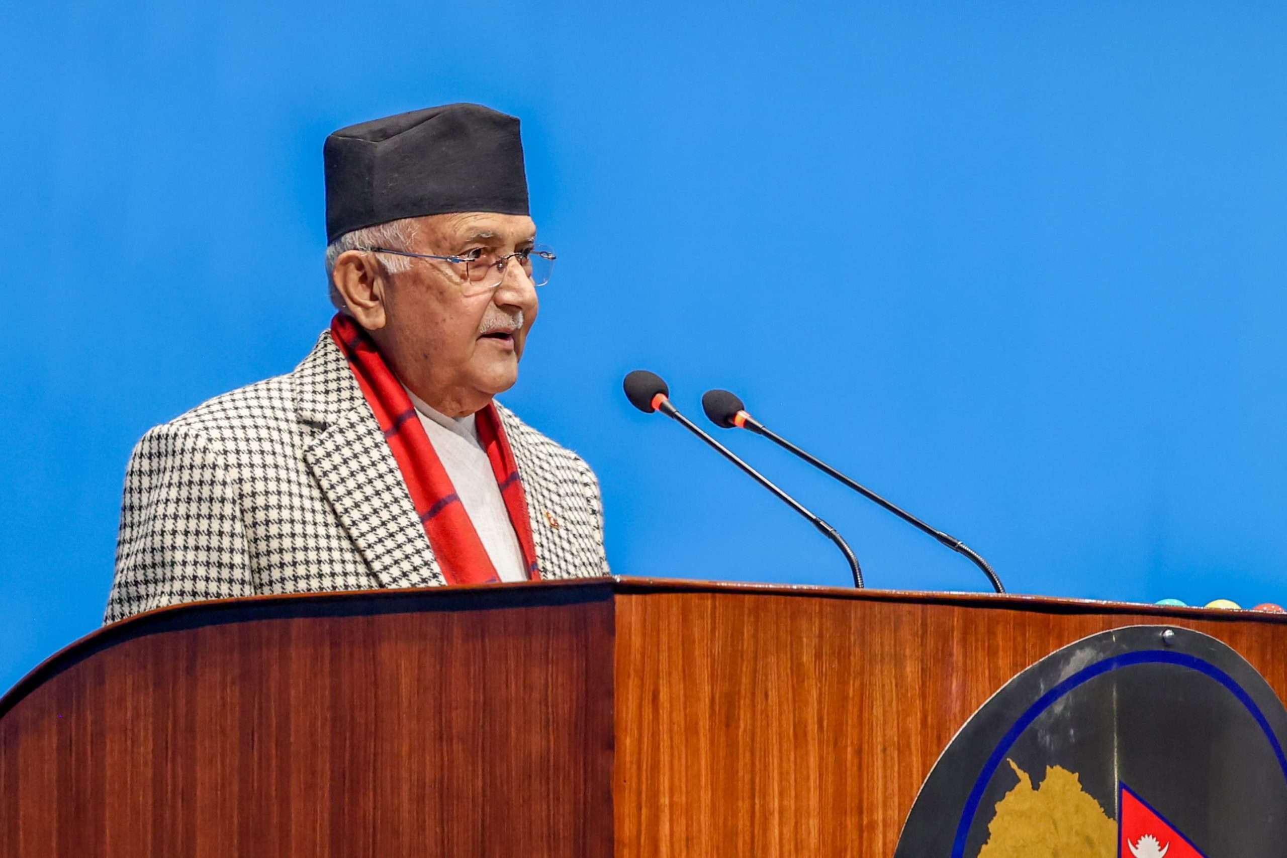ढलें ढलें’ गीत बजारमा आउँदैमा सरकार ढल्दैन : प्रधानमन्त्री
