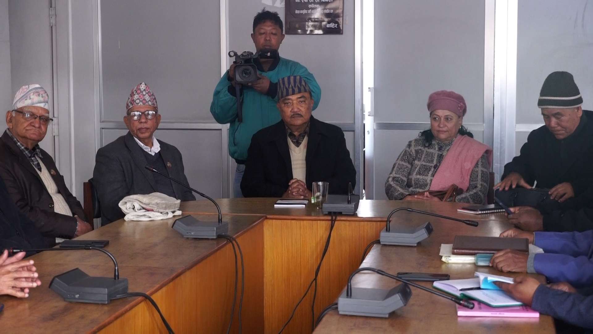 अध्यादेशको अस्वीकार गर्ने विपक्षी दलहरूको अडान कायमै