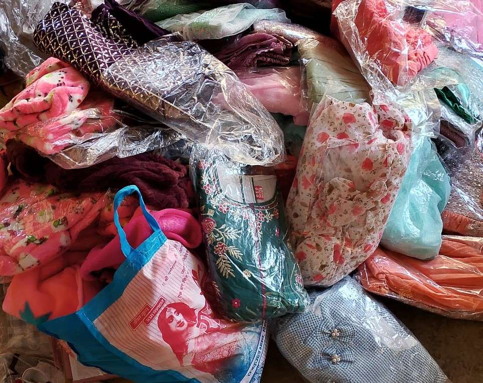 भन्सार छलेर ल्याइएका सामान बरामद