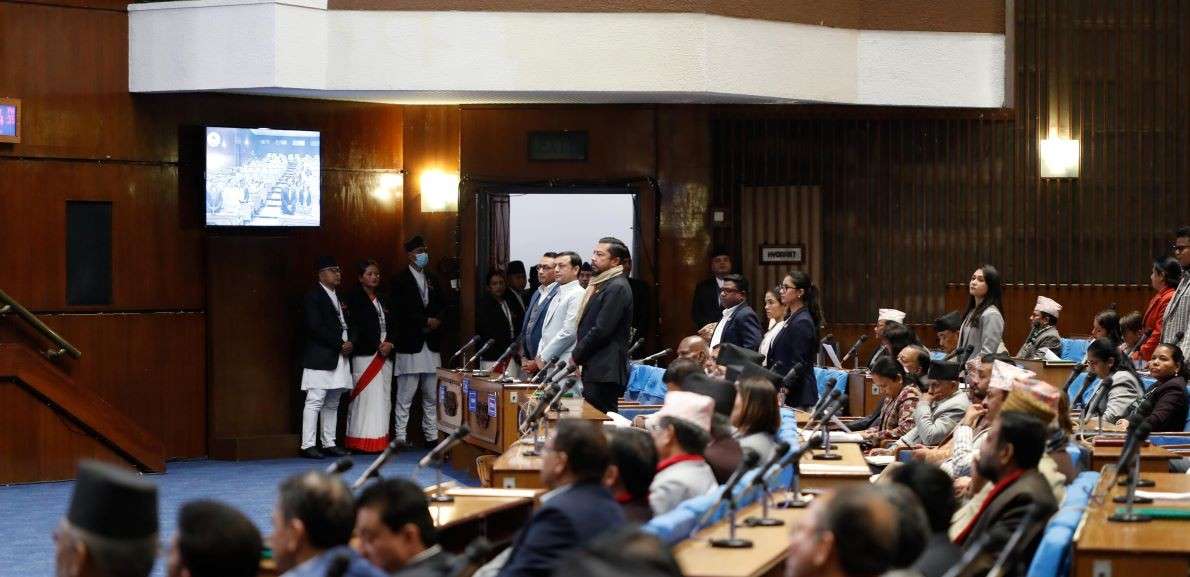 १५ मिनेट संसद् बैठक बहिष्कार गर्नुको कारणबारे बोले रास्वपा सांसद