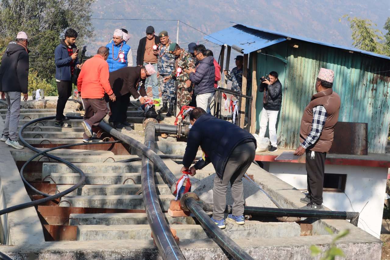 पाँचथरमा मुहानबाट ल्याइएको खानेपानी उद्घाटन