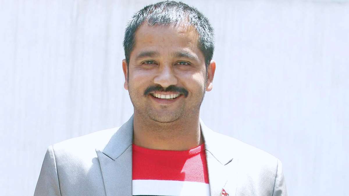 एमाले नेता ऐन महरविरुद्ध पक्राउ आदेश जारी, बलात्कार मुद्दामा अनुसन्धान अघि बढाउन परमादेश