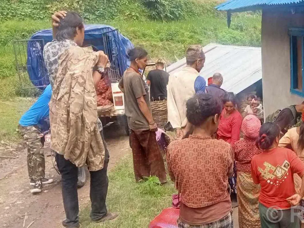ग्रामीण सडक विस्तारबाट कृषि उपजको बजारीकरण सहज
