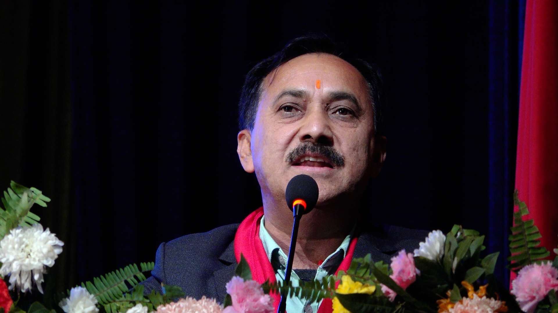 अब बदलिनेले नेतृत्व र नबदलिनेले बिदा लिन्छन् : महामन्त्री शर्मा