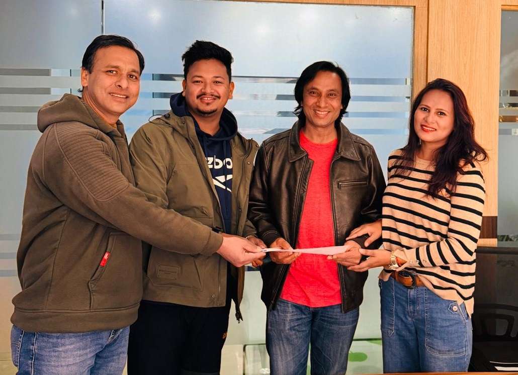 'हर्ष’ मा खगेन्द्र र आँचलको जोडी