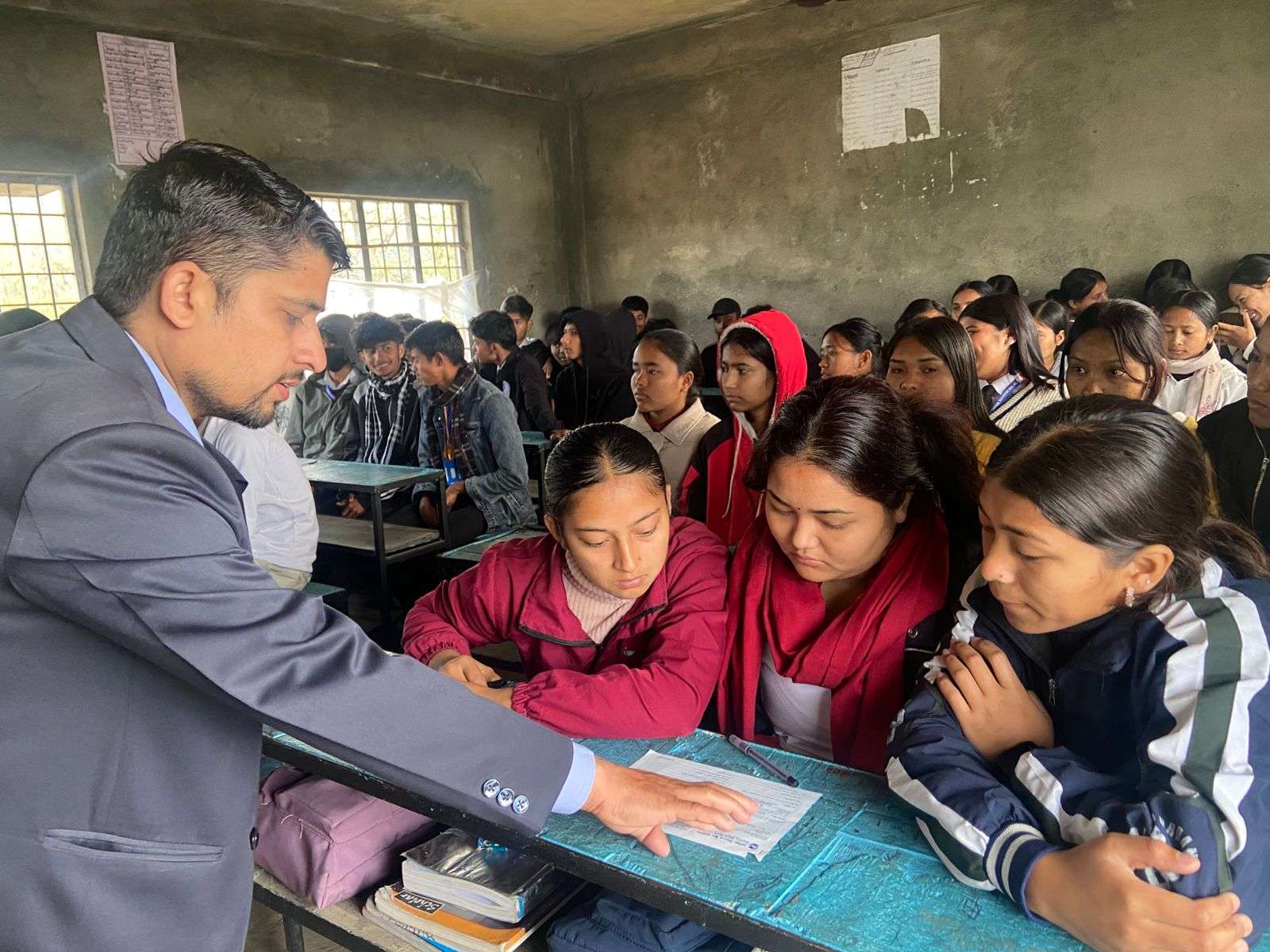 गरिमा विकास बैंक बनियानी शाखाद्वारा वित्तीय साक्षरता कार्यक्रम सम्पन्न