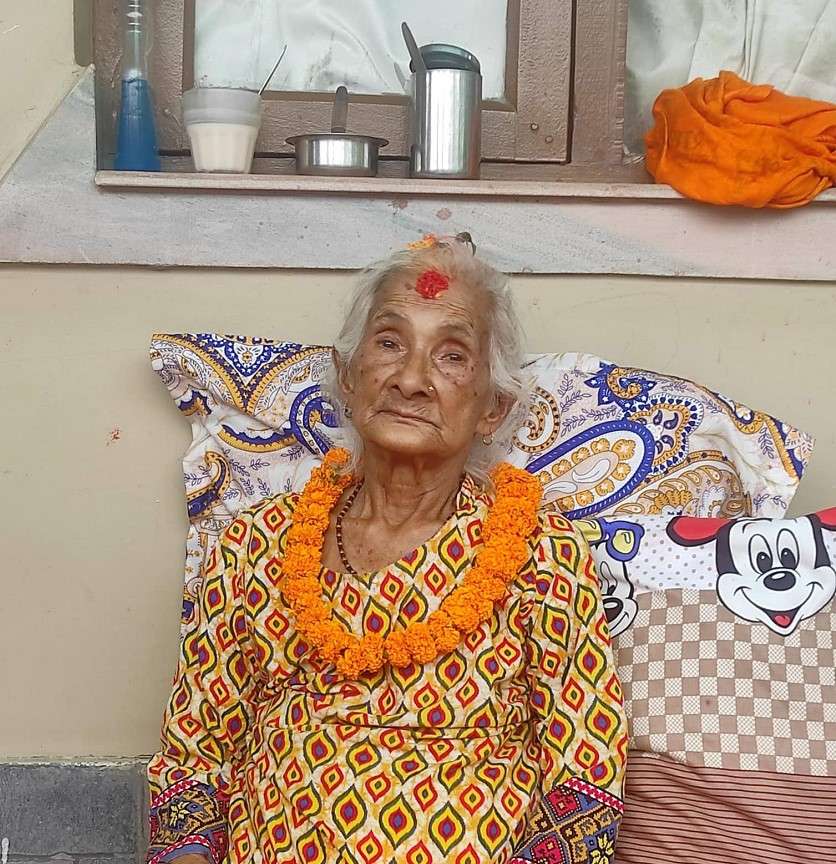 कलाकार जितु नेपाललाई मातृशोक