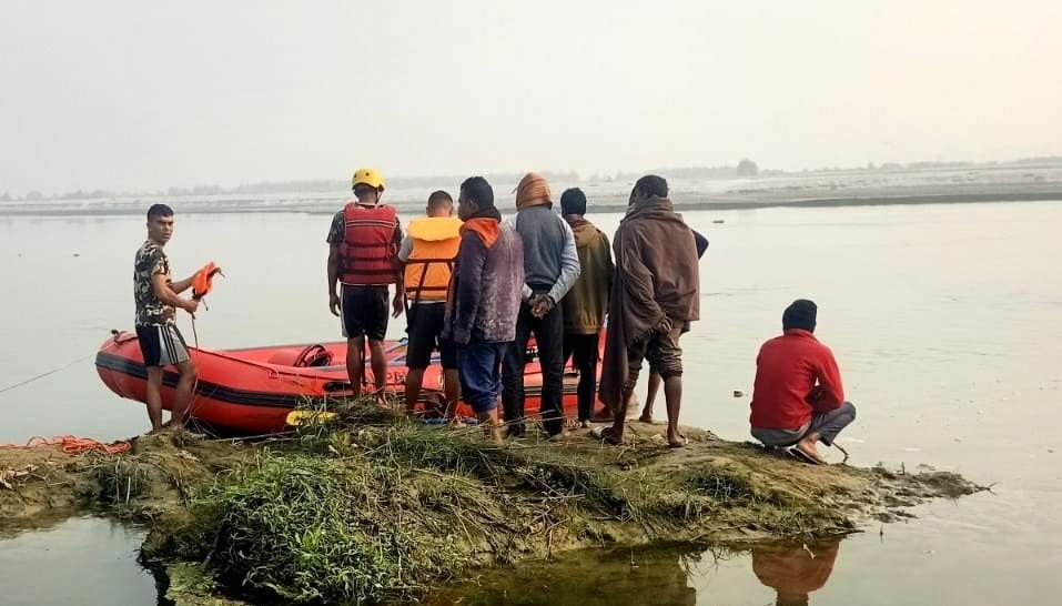 सरस्वतीको मूर्ति सेलाउँदा डुबेर बेपत्ता विद्यार्थीको शव १४ घण्टा पछि फेला