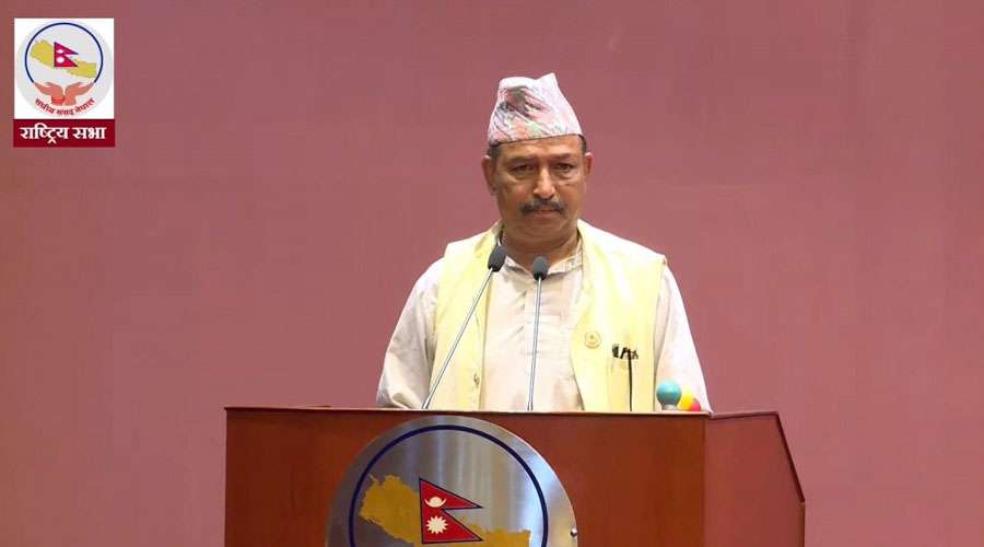 राष्ट्रिय सभा बैठकमै ढले कांग्रेस सांसद भट्ट, उपचार हुँदै